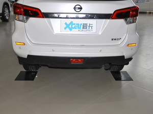 2020款2.5L XL Upper 自动两驱豪华版 细节外观
