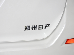 2020款2.5L XL Upper 自动两驱豪华版 细节外观