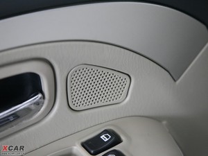 2009款2.0L 手动豪华版 空间座椅