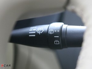 2009款2.0L 手动豪华版 中控区