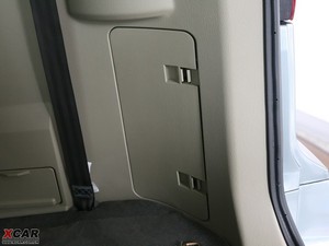 2009款2.0L 手动豪华版 空间座椅