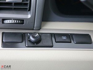 2009款2.0L 手动豪华版 中控区