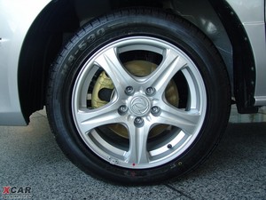 2010款1.6L 豪华版 轮圈