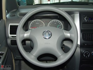 2010款1.6L 豪华版 方向盘