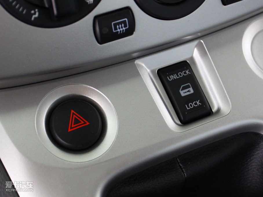 2010ծa(chn)NV200 1.6L F