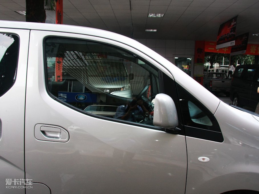 2010ծa(chn)NV200 1.6L F