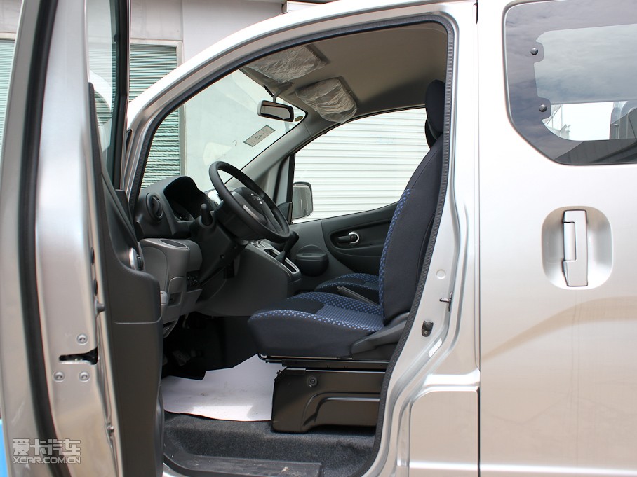 2011ծa(chn)NV200 1.6L 223 F