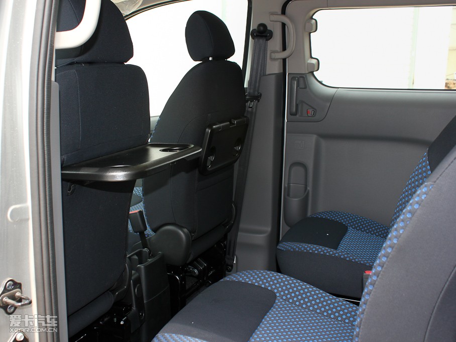 2011ծa(chn)NV200 1.6L 223 F