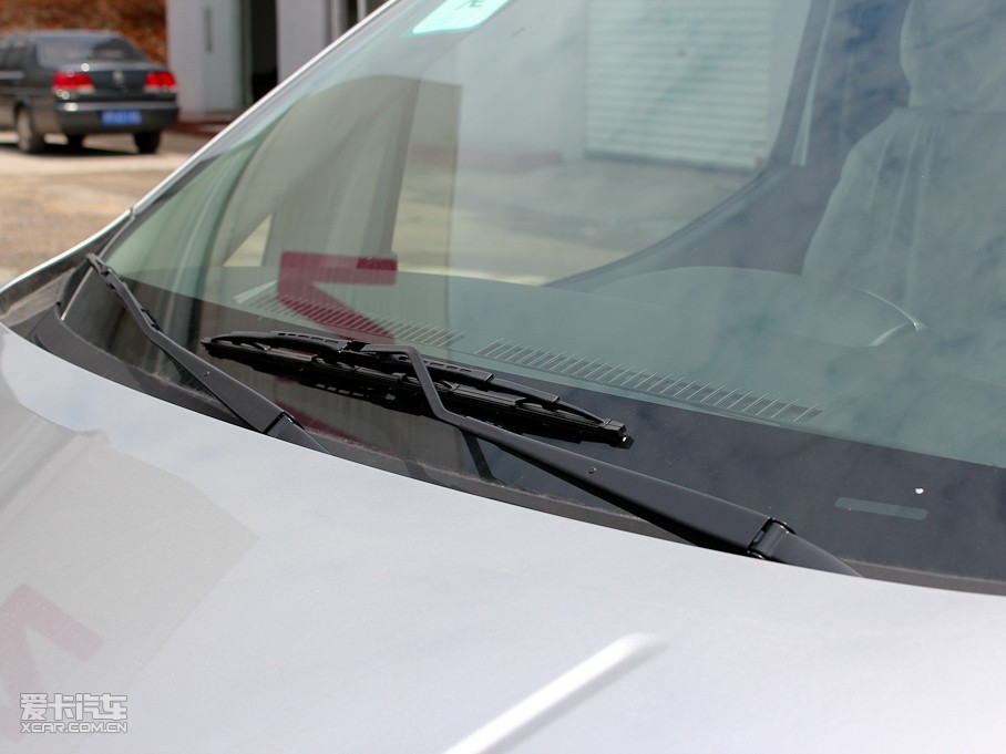 2011ծa(chn)NV200 1.6L 223 F