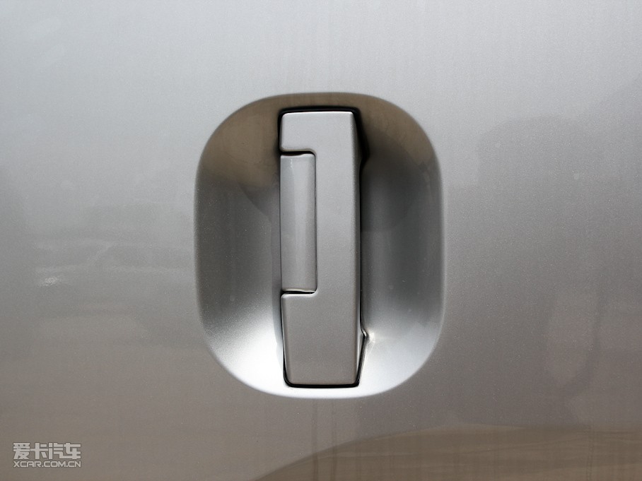 2011ծaNV200 1.6L 223 F