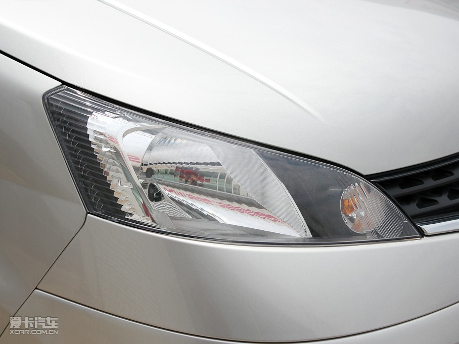 2011ծa(chn)NV200 1.6L 223 F