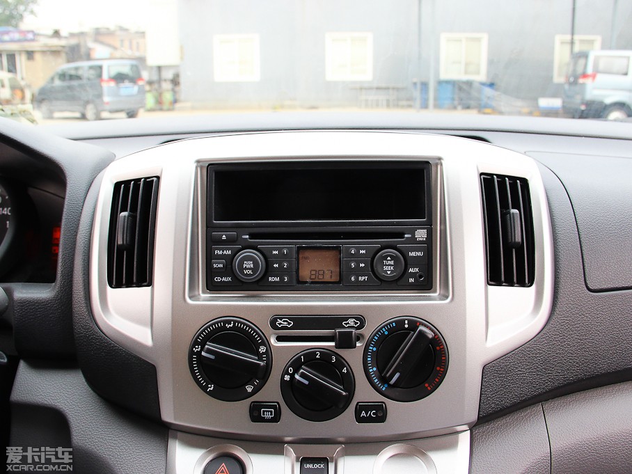 2013ղNV200 Ŀ 1.6L ֶ V