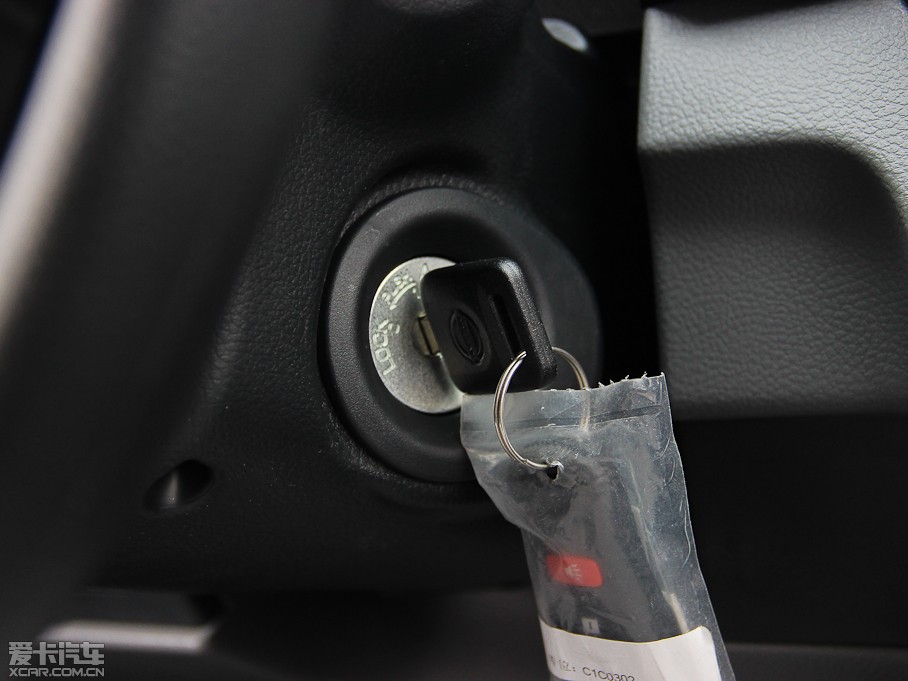 2013���ծa(ch��n)NV200 �Ŀ� 1.6L �ք�(d��ng)���A�� ��(gu��)V