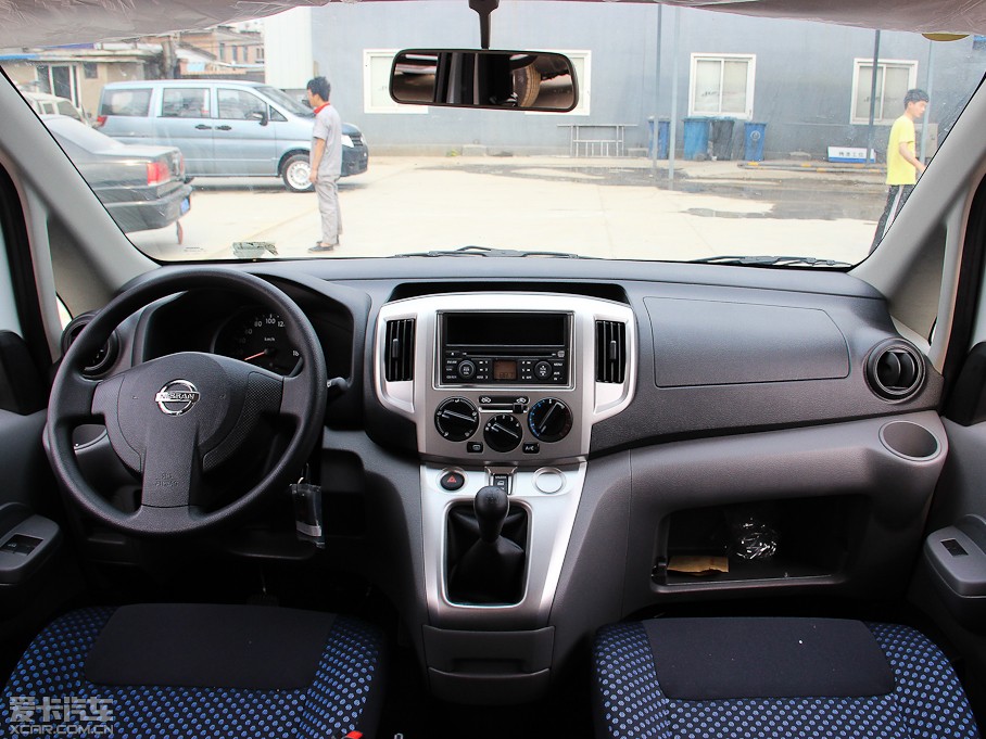 2013ղNV200 Ŀ 1.6L ֶ V