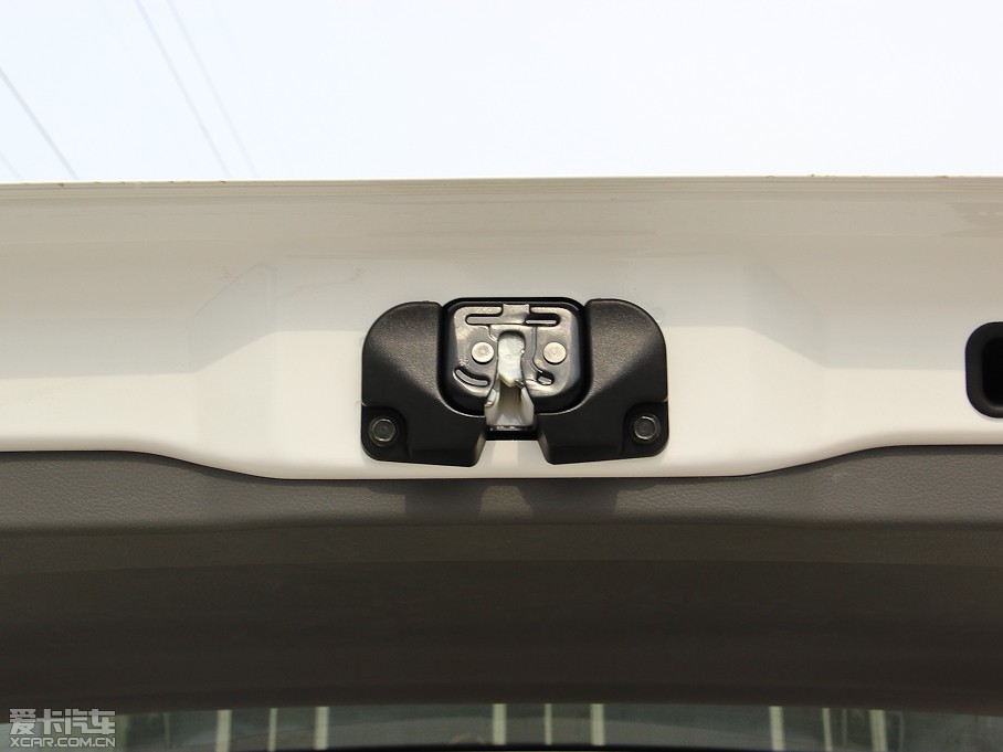 2013���ծa(ch��n)NV200 �Ŀ� 1.6L �ք�(d��ng)���A�� ��(gu��)V