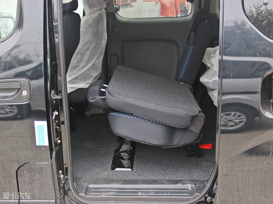 2013ծa(chn)NV200 Ŀ 1.6L ք(dng)F (gu)IV