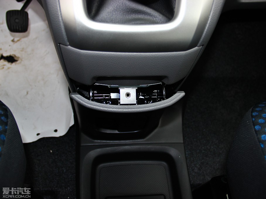 2013ծaNV200 Ŀ 1.6L քF IV