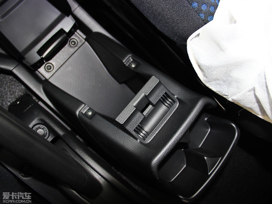 2013ծaNV200 Ŀ 1.6L քF IV