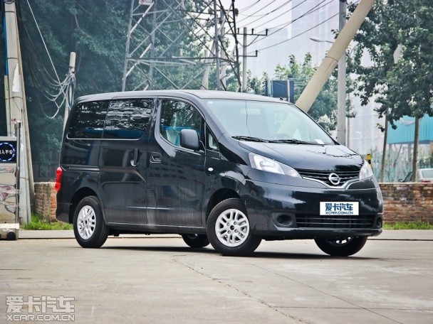 鄭州日產2013款日產NV200