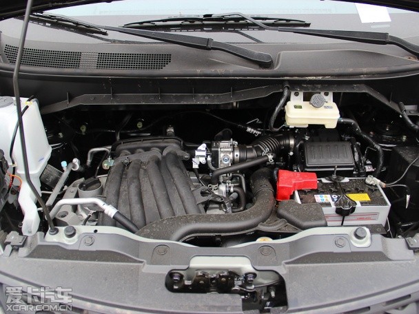 鄭州日產2013款日產NV200