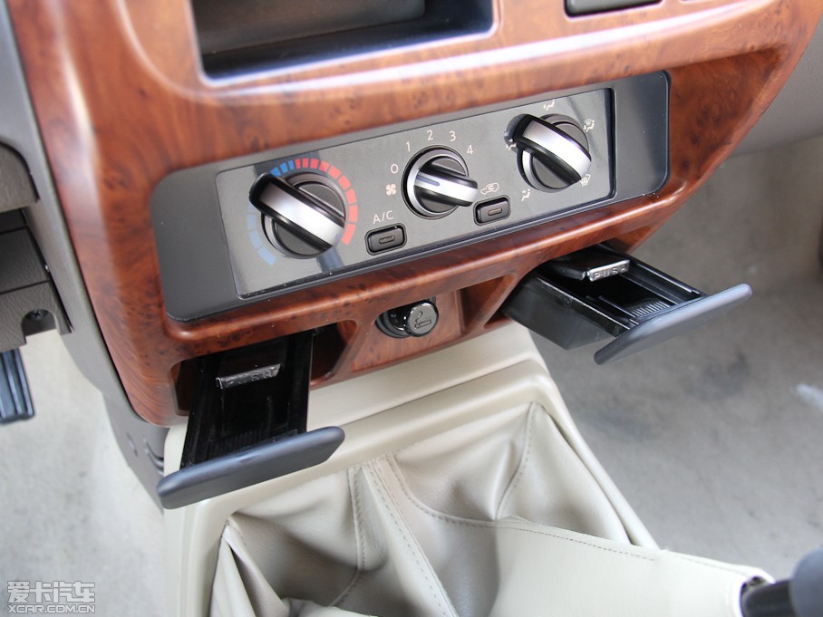 2013ծaD22Ƥ 2.4L ߼