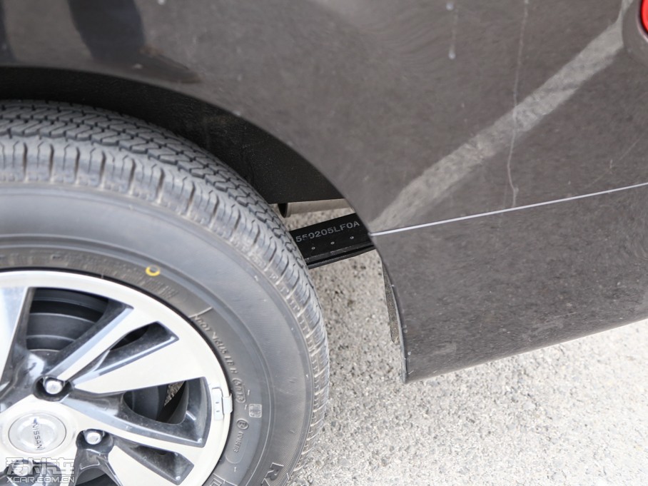 2014ծaNV200 1.6L CVTF IV