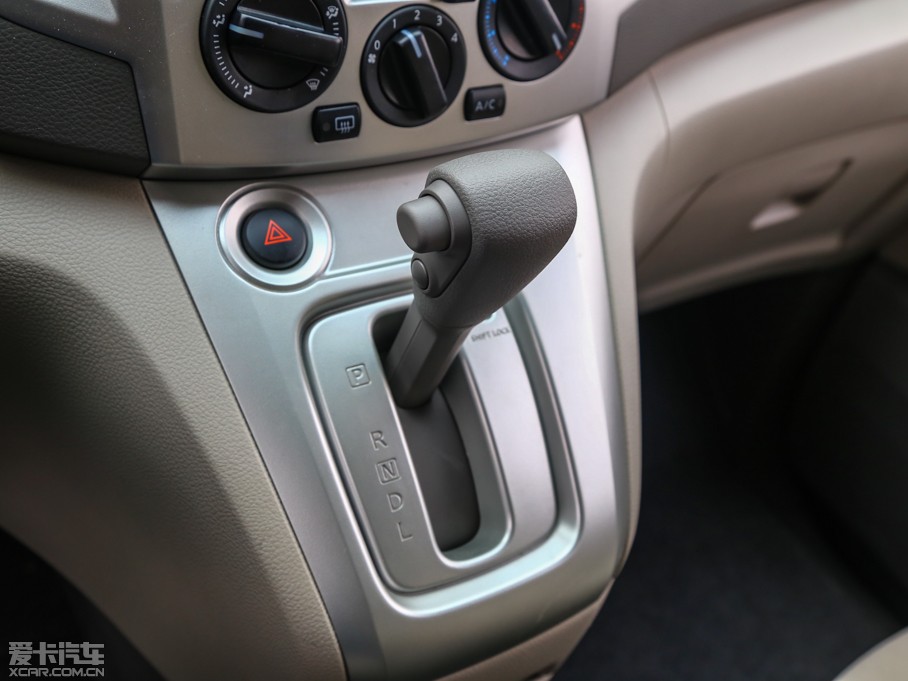 2014���ծaNV200 1.6L CVT���F�� ��IV