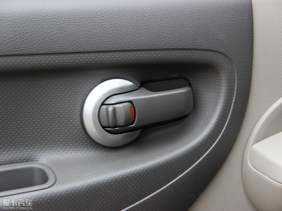 2014���ծaNV200 1.6L CVT���Ű� ��IV