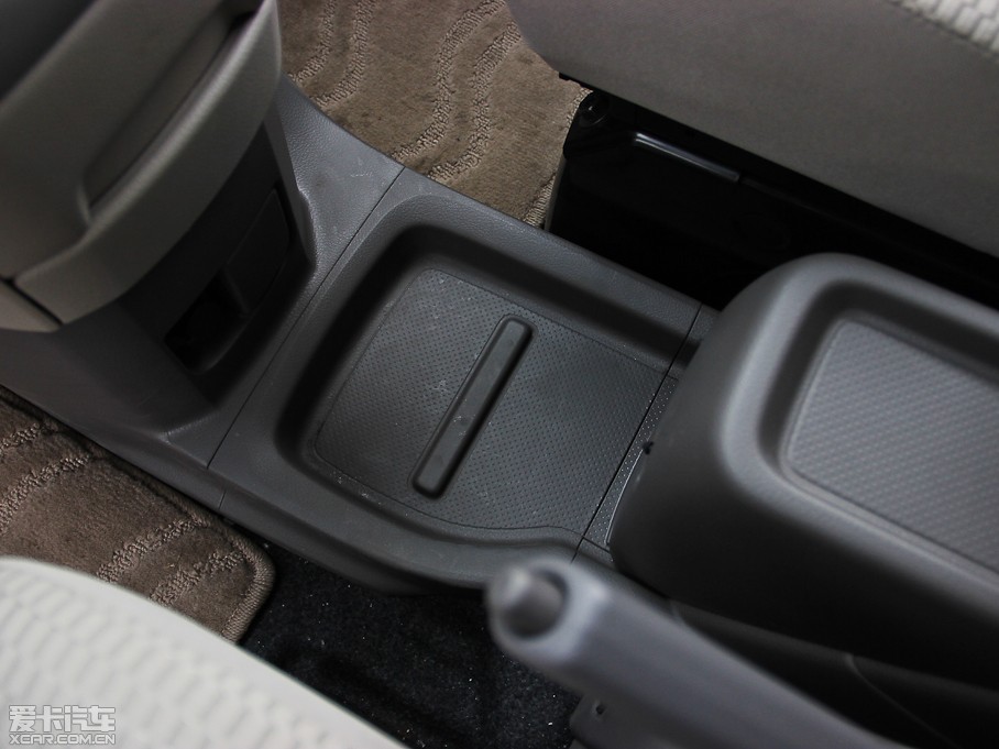 2014ծaNV200 1.6L CVTŰ IV