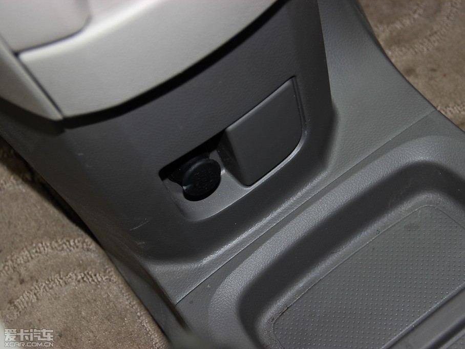 2014���ծaNV200 1.6L CVT���Ű� ��IV