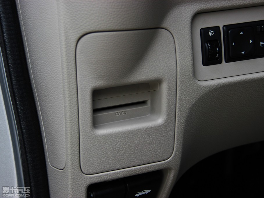 2014���ծaNV200 1.6L CVT���Ű� ��IV