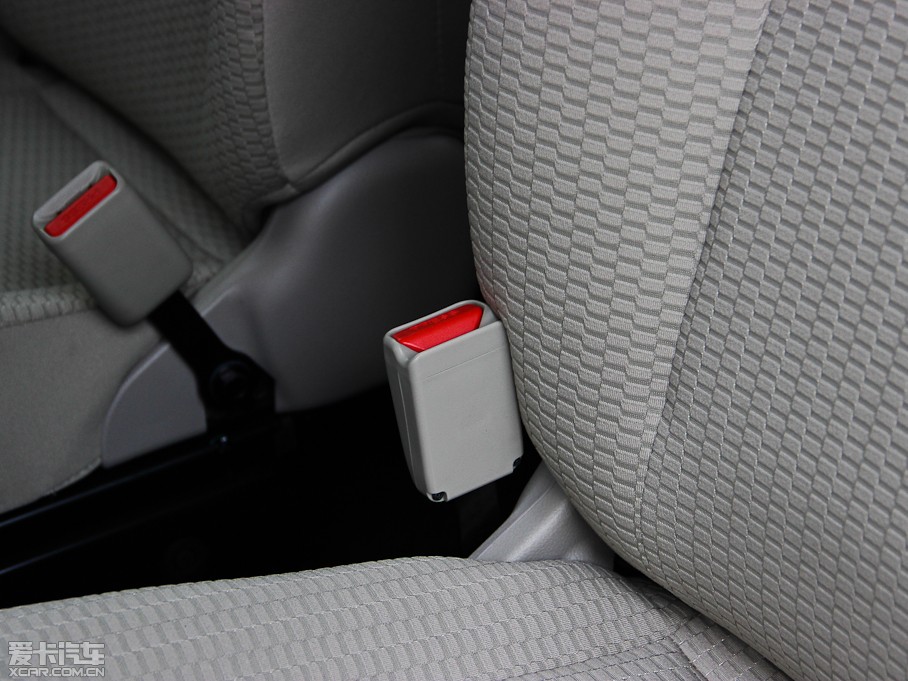 2014ծaNV200 1.6L CVTŰ IV