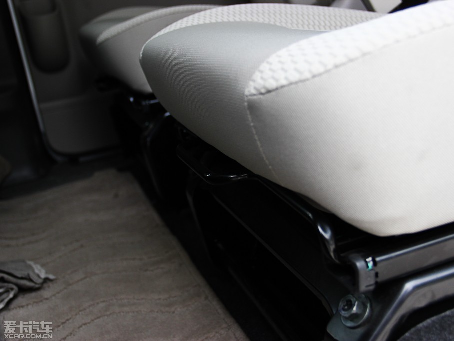 2014���ծa(ch��n)NV200 1.6L CVT���Ű� ��IV