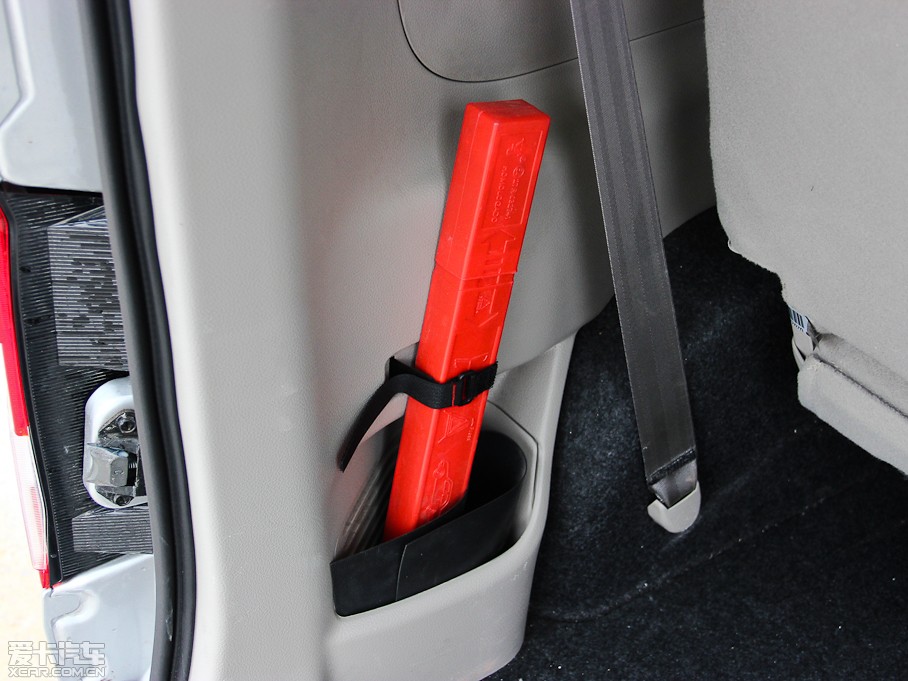 2014ծaNV200 1.6L CVTŰ IV