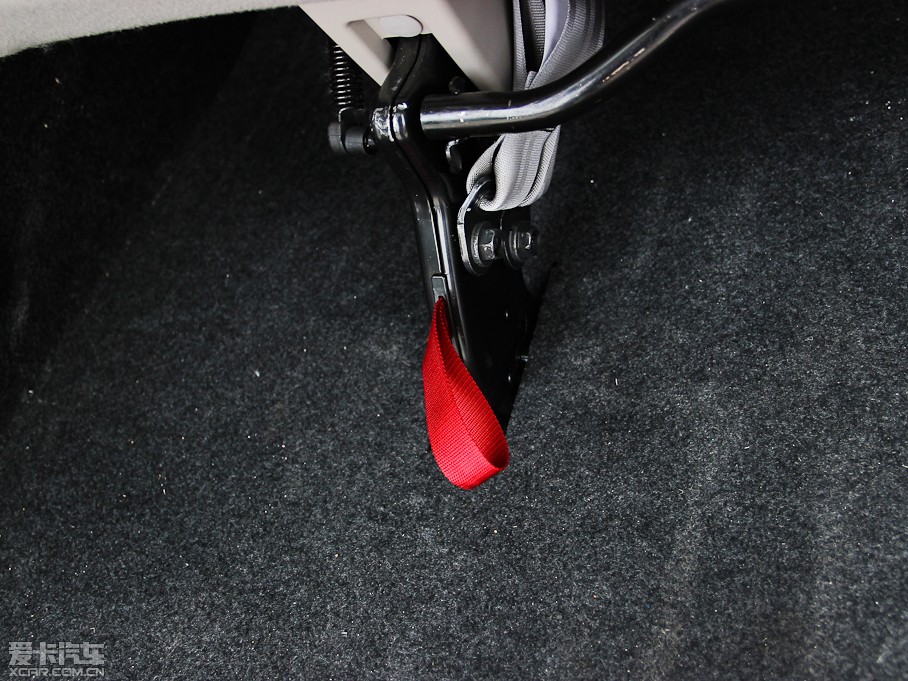 2014ծaNV200 1.6L CVTŰ IV