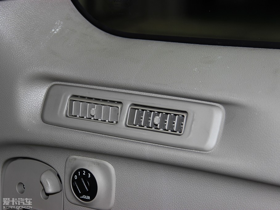 2014ծaNV200 1.6L CVTŰ IV