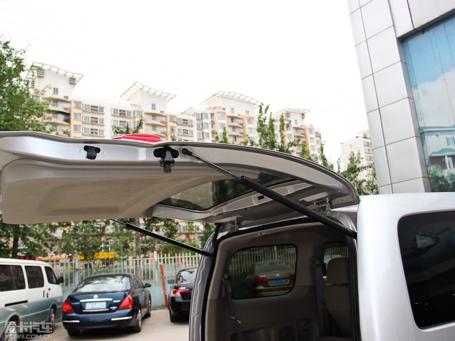 2014ծaNV200 1.6L CVTŰ IV