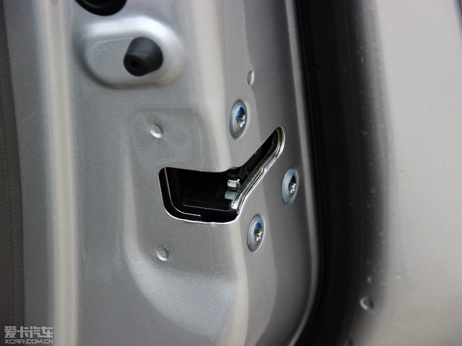 2014ծaNV200 1.6L CVTŰ IV