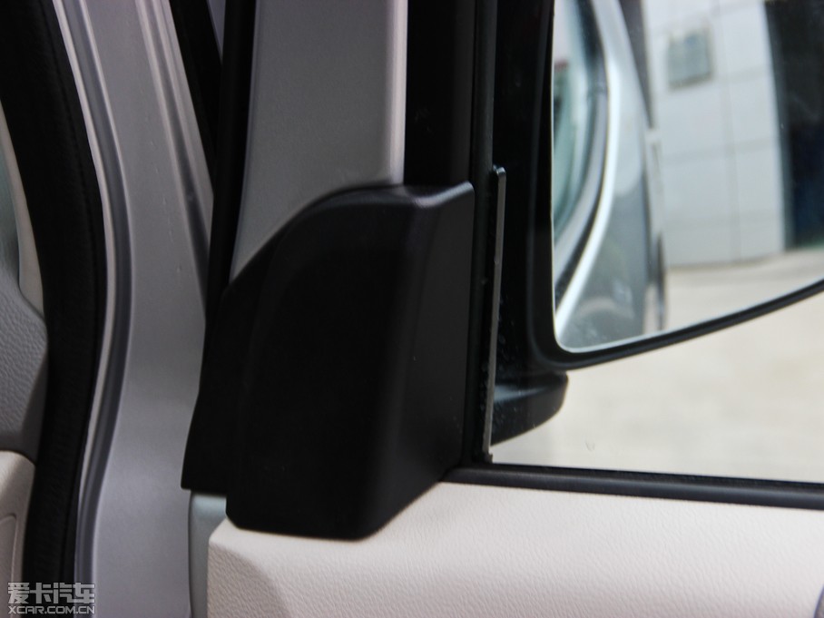 2014ծaNV200 1.6L CVTŰ IV