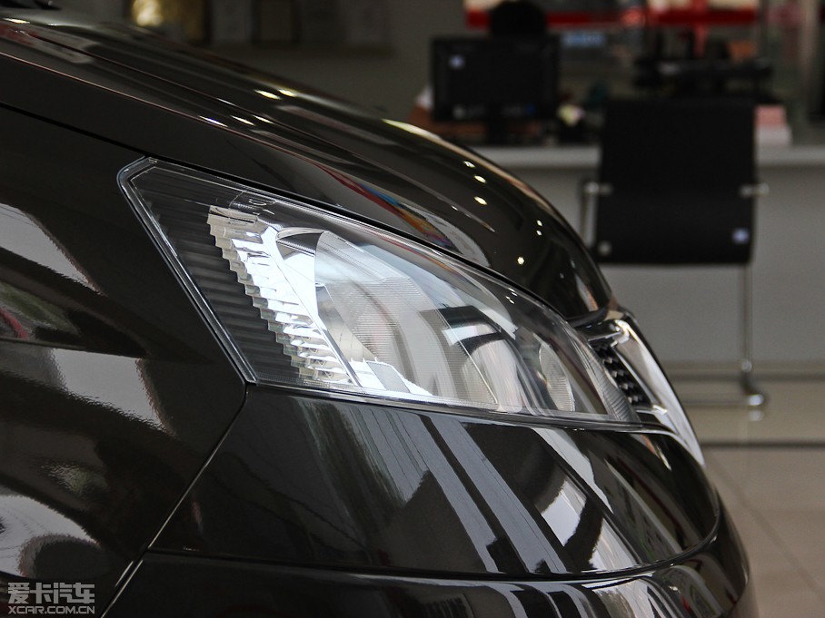 2014ծaNV200 1.6L քŰ IV