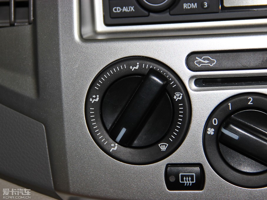 2014���ծa(ch��n)NV200 1.6L �ք�(d��ng)���Ű� ��(gu��)IV