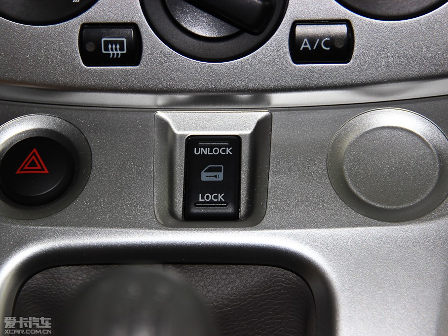 2014ծaNV200 1.6L քŰ IV