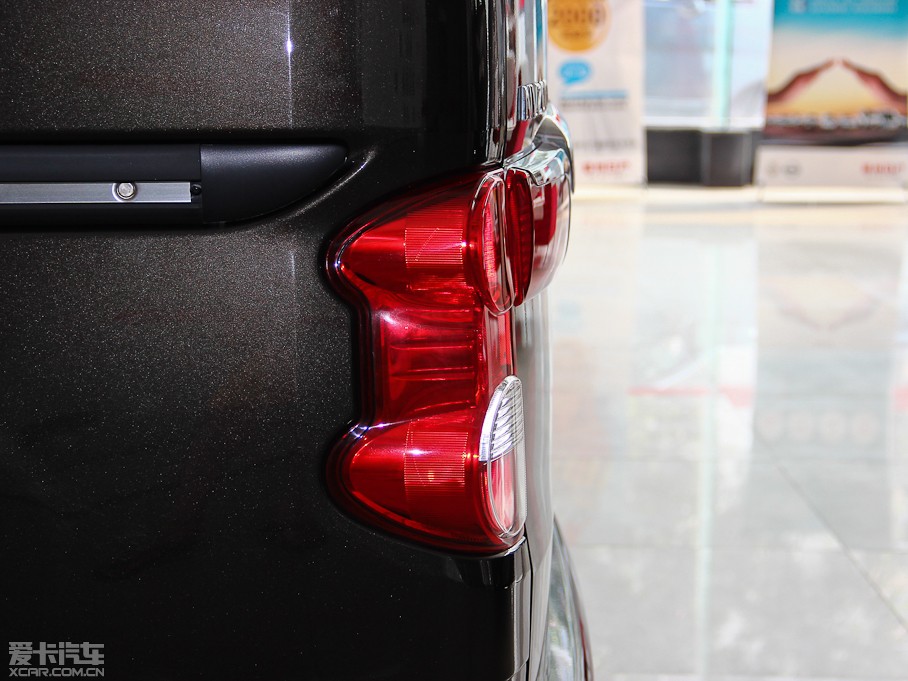 2014ծaNV200 1.6L քŰ IV