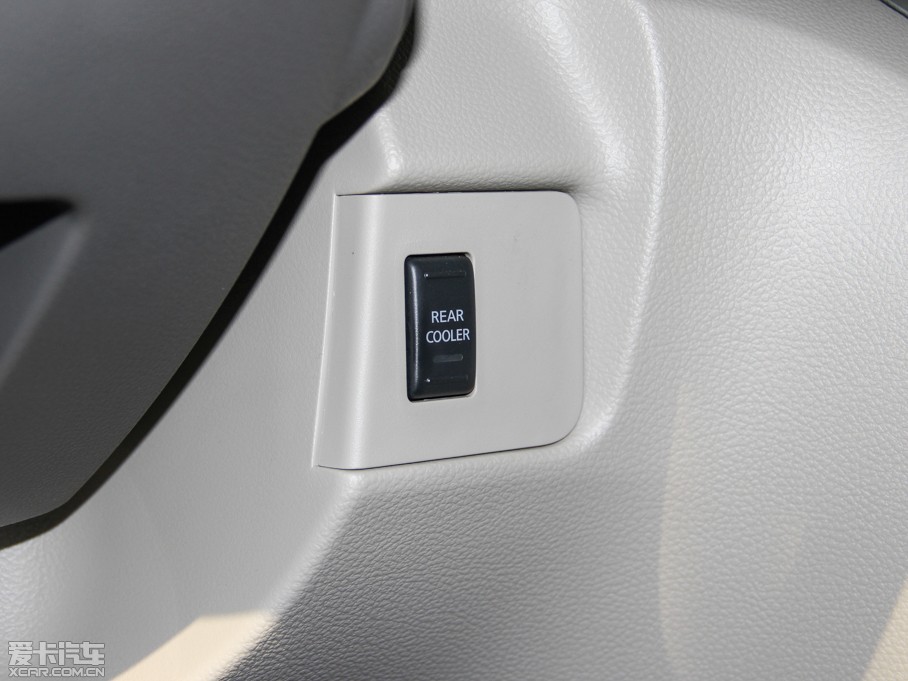 2014ծaNV200 1.6L CVT V