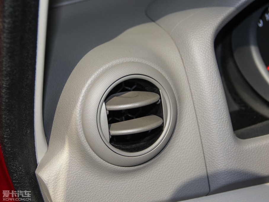 2014���ծaNV200 1.6L CVT������ ��V