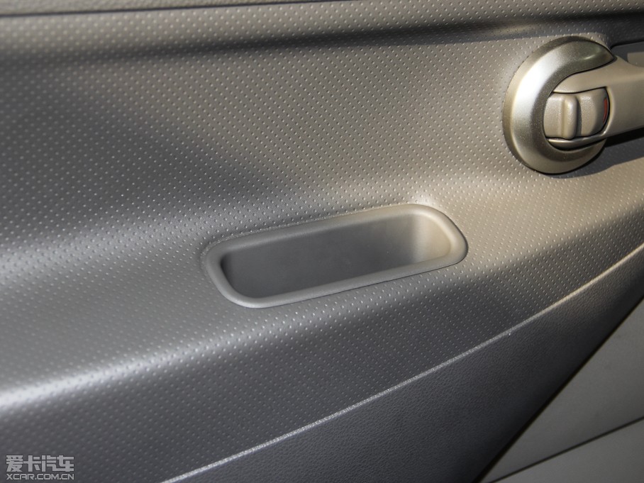 2014ծaNV200 1.6L CVT V