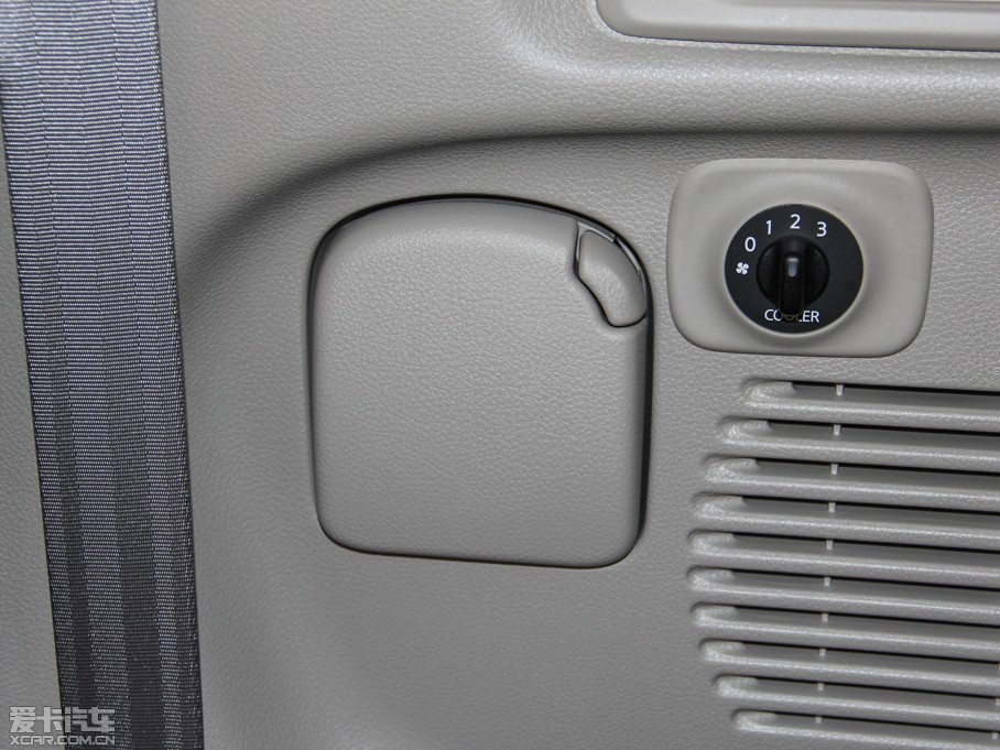 2014ծa(chn)NV200 1.6L CVT V