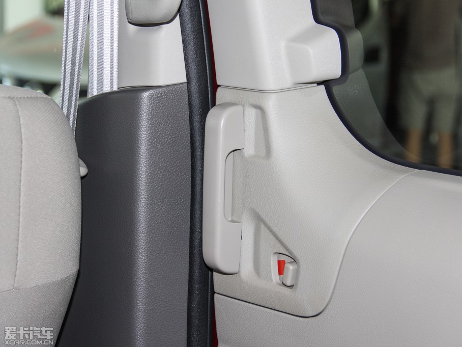 2014ծaNV200 1.6L CVT V