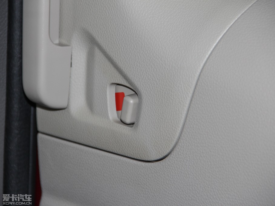 2014ծaNV200 1.6L CVT V