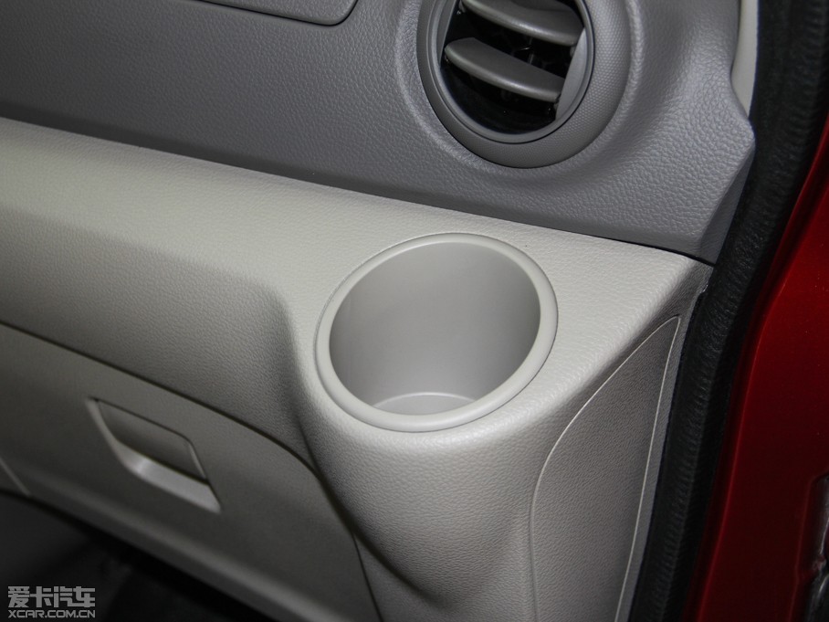 2014ծa(chn)NV200 1.6L CVT (gu)V